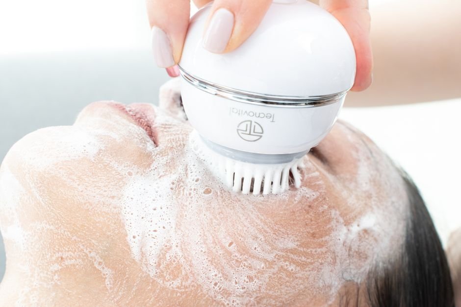Deep cleansing facial