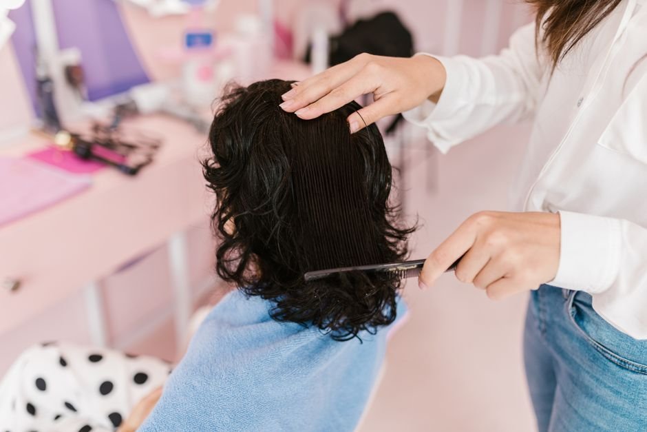 Curly cut & silk press