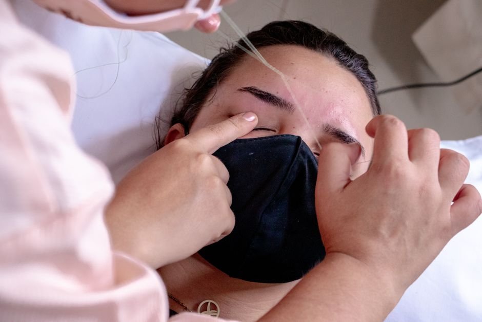 Face Threading