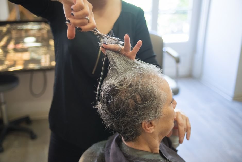Women's Haircut